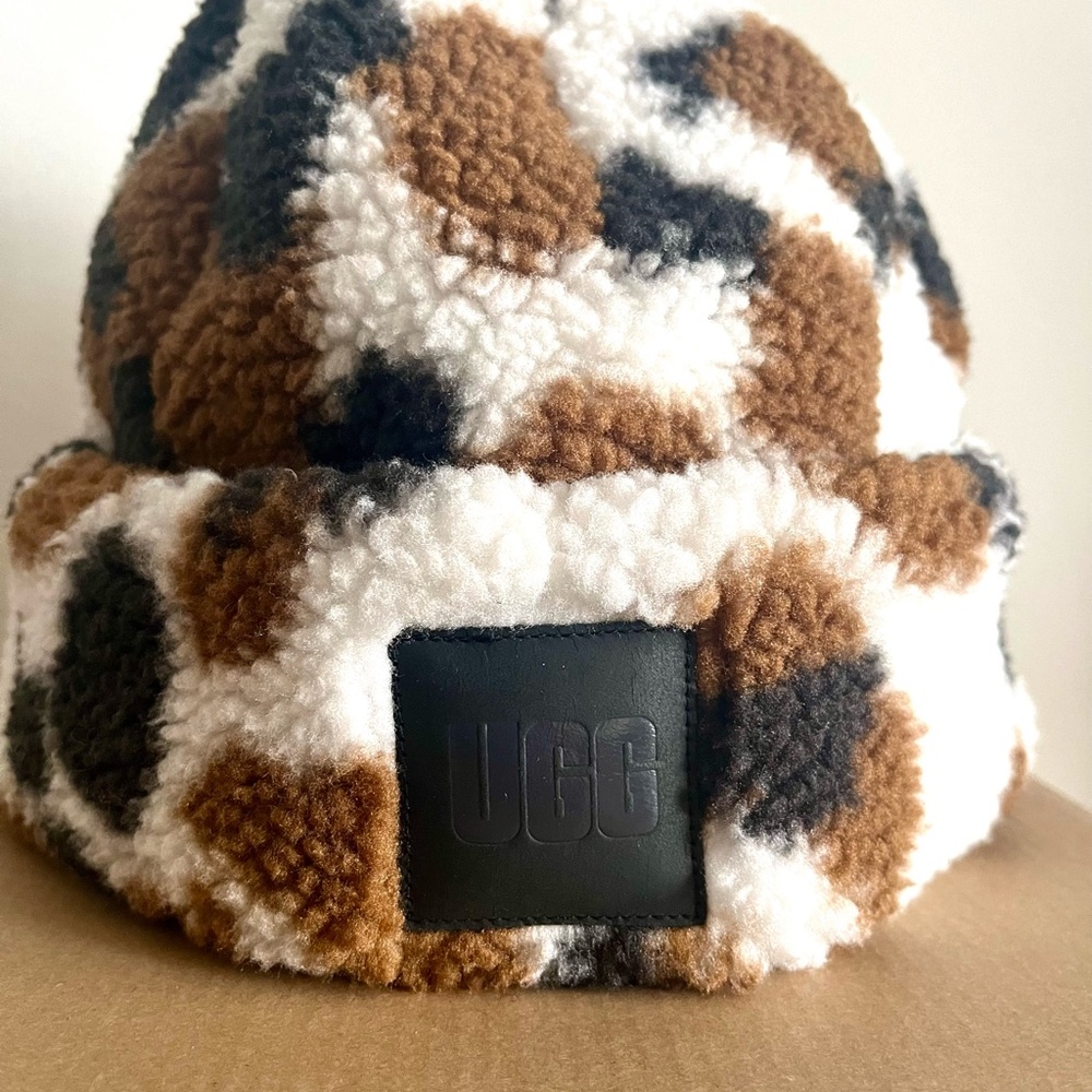 UGG Multicolor Sherpa Beanie